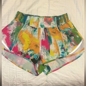 Colorful lululemon shorts!! Hotty-Hots size 4, 2.5 inch inseam